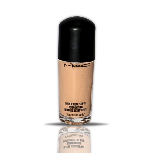 MAC | Hyper Real Foundation | SPF 15